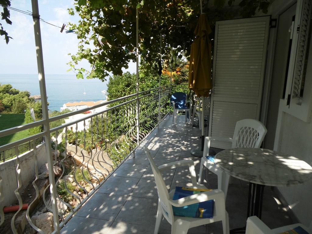 Apartments Slavica Jovanovic Свети-Стефан Номер фото